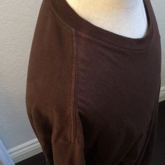 Lucky Brand & Nike brown tees bundle with shoulder sun damage - Picture 7 of 8